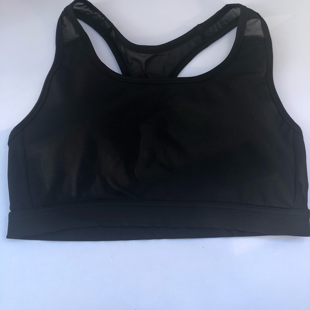 (bundle item only)Black Sports Bra/Swim Top